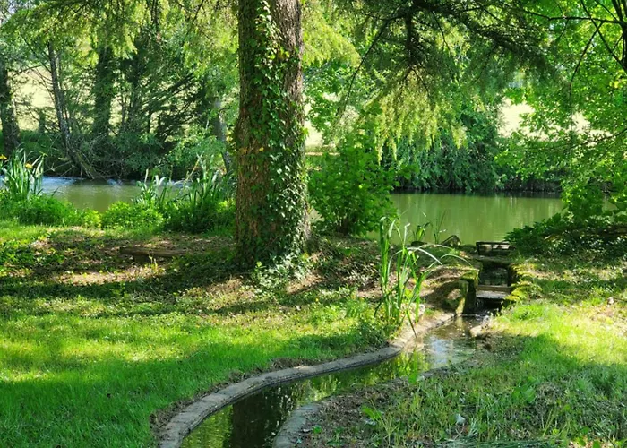 펜션 De Plain-pied Sans Escaliers, Dordogne Firbeix